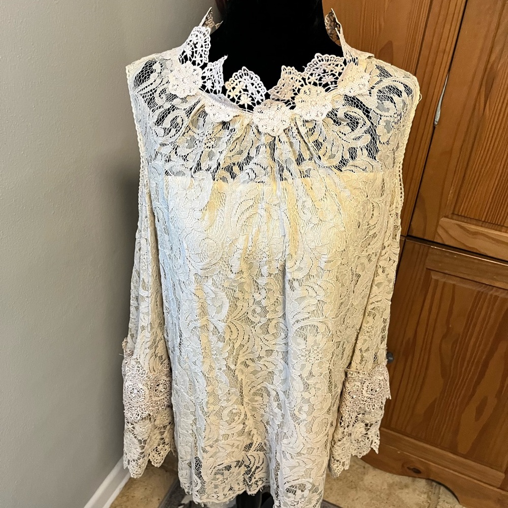 Cream Lace cold shoulder blouse